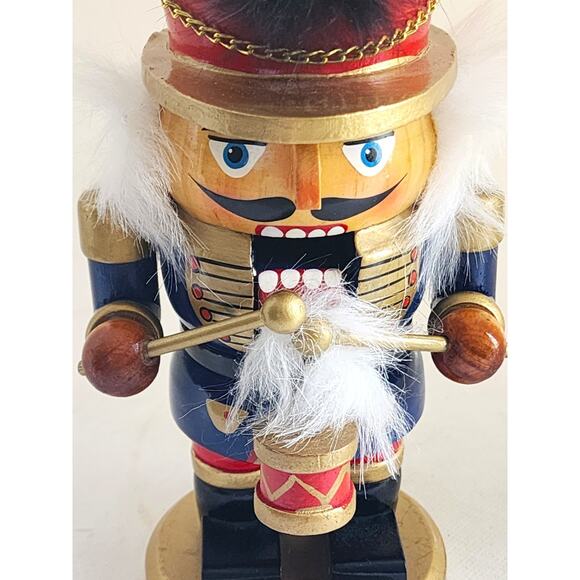 NUTCRACKER-Wooden-Drummer-English Style-Drum & Hat-Christmas-7 in tall - Picture 9 of 14